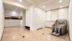 Blk 323 Woodlands Street 32 (Woodlands), HDB Executive #624102261
